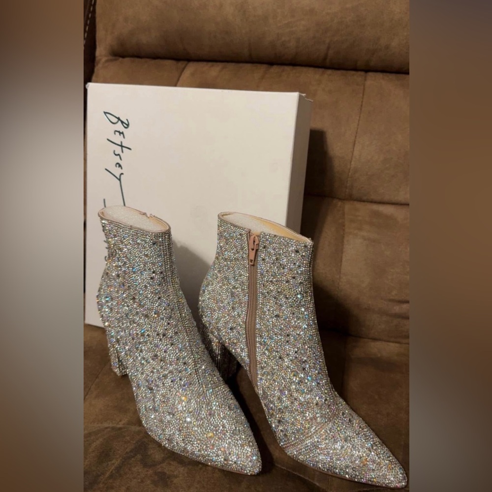 Betsey Johnson sparkly boots never worn